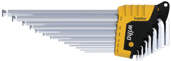 Das Bild zeigt einen Satz Inbusschlüssel. Sie sind aus silbernem Metall und in unterschiedlichen Längen angeordnet. Der Griff ist schwarz-gelb mit der Aufschrift ?wiha ErgoStar?. Sie sind gut strukturiert und handlich.