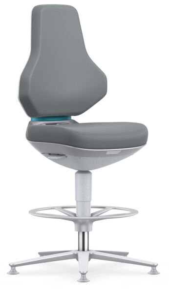 The chair has a tall, gray backrest and a comfortable seat. It stands on a sturdy, silver base with a round foot ring. The seat height is adjustable.