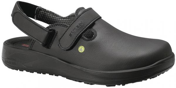 Der Schuh ist ein schwarzer Clog mit einem verstellbaren Riemen. Die Oberfläche ist glatt und aus einem funktionalen Material. Die Sohle ist leicht profiliert für guten Halt.