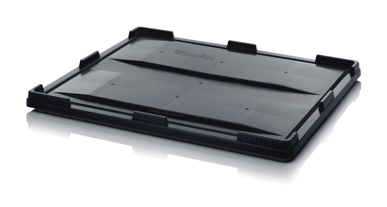 The image displays a black, rectangular tray with slightly raised edges and non-slip surfaces. It has a smooth texture and is sturdy. Ideal for various applications.