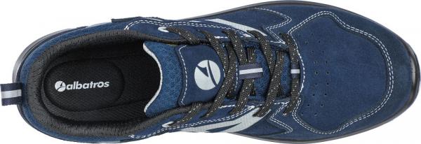 The image shows a blue athletic shoe made of textile and leather. It has a padded tongue, round laces, and a black insole. The shoe appears sporty and comfortable.