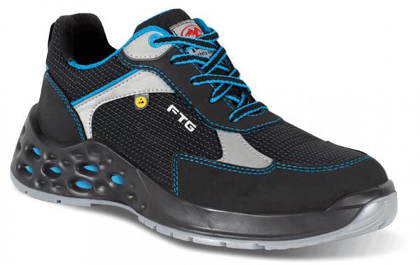 The shoe is sporty with a black upper and blue accents. It features a lightly padded design, a grippy sole, and laces that provide stability.