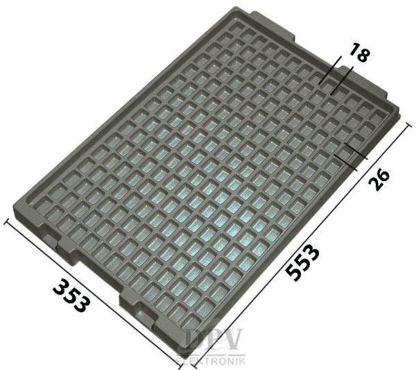 The image shows a rectangular gray plastic plate with a grid pattern. The plate measures: 553 mm long, 353 mm wide, and 18 mm thick. The corners are slightly rounded.